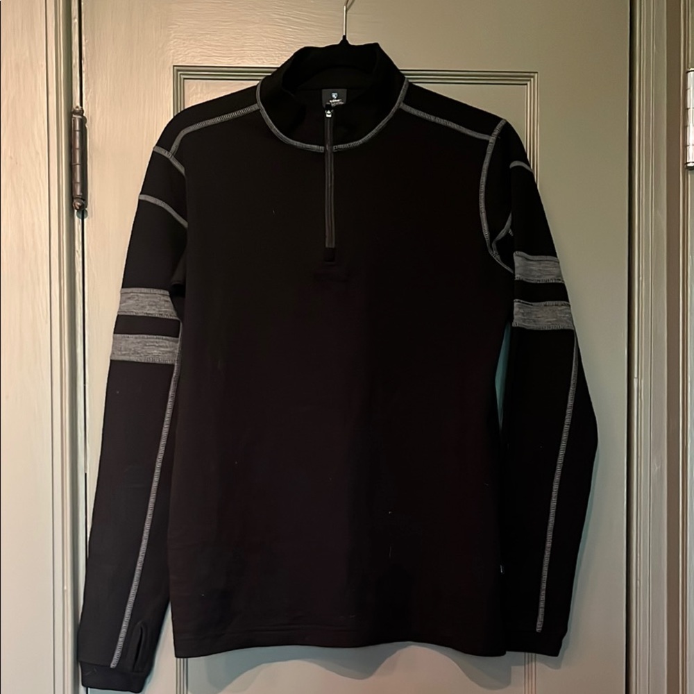 Men's Black and Gray Sweater
